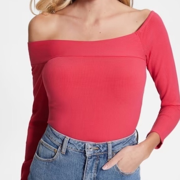 Guess by Marciano Tops - Nwt Valentine’s top